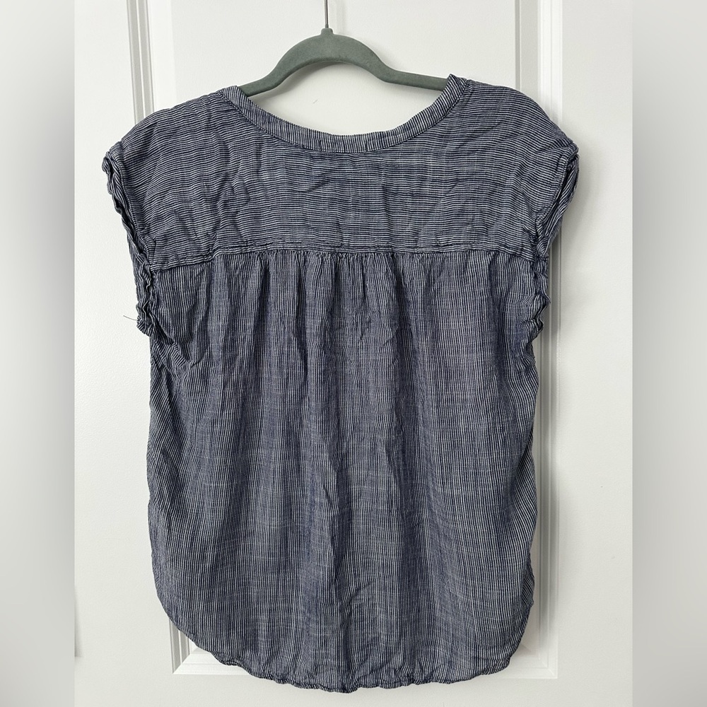 Be cool Striped Button Down Blouse - Picture 3 of 3